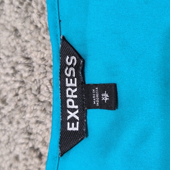 Express Blouse Teal Satin Blend V-Neck Work Professional Attire Size XS - Picture 6 of 10